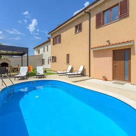 Dobran By Istrialux * Rebici