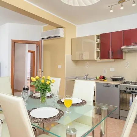 Dobran By Istrialux Rebici