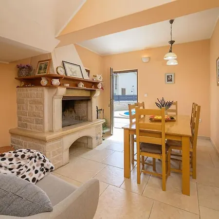 Villa Dobran By Istrialux Rebici