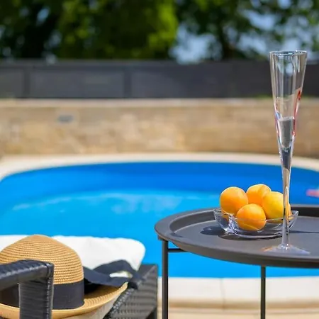 Dobran By Istrialux Rebici